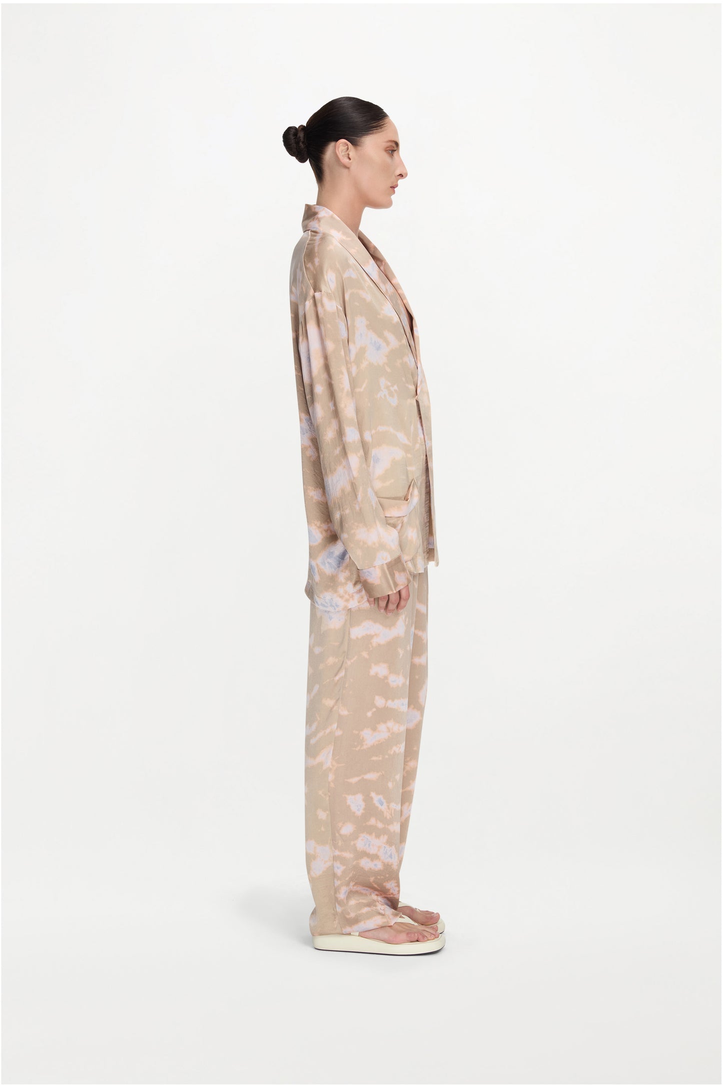 GILBERT JACKET ( NUDE LAVENDER )