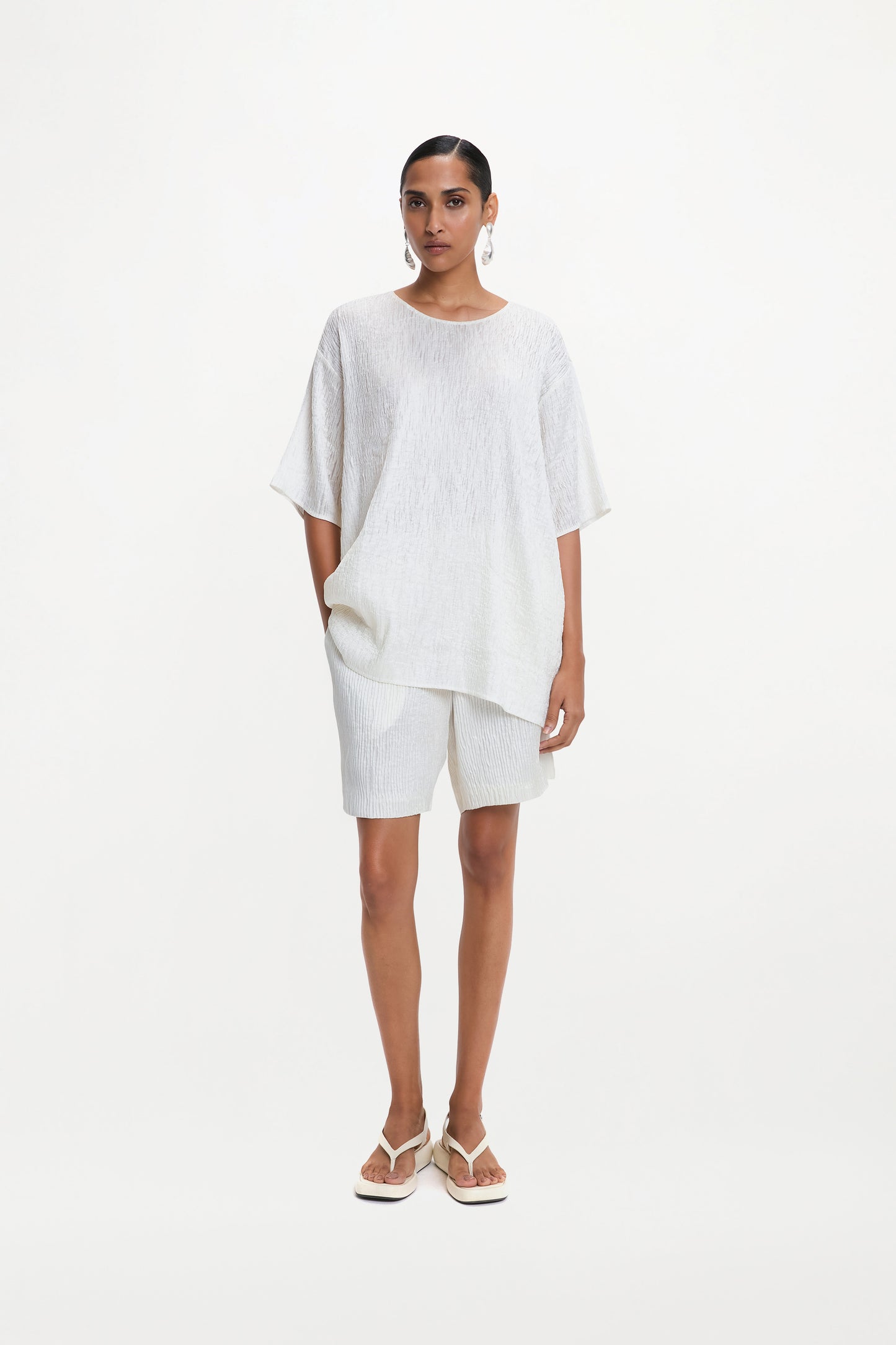 AURELIUS SHORTS ( WHITE )