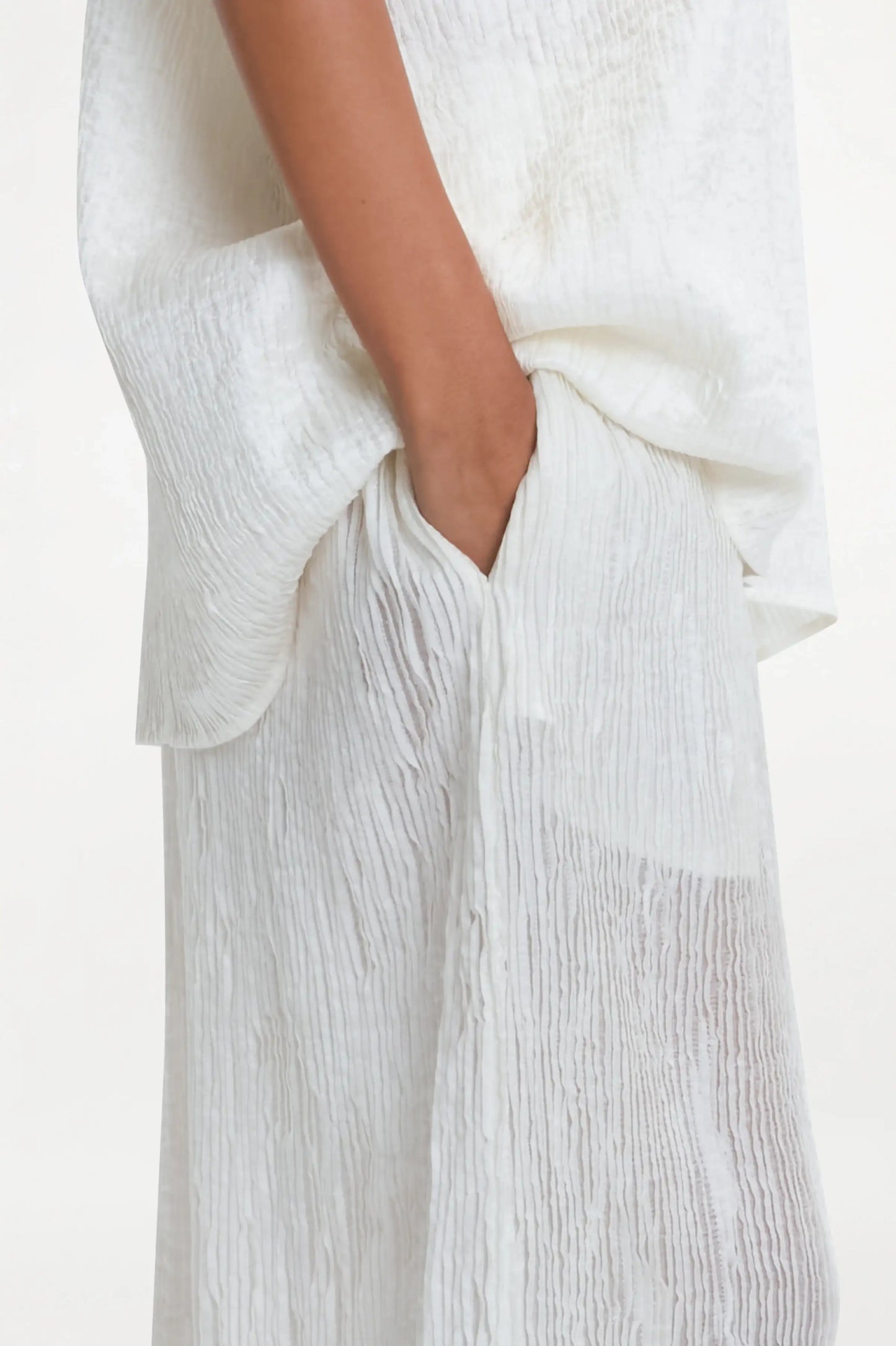 CLEMENT TROUSERS ( WHITE SILK PINTUCK )