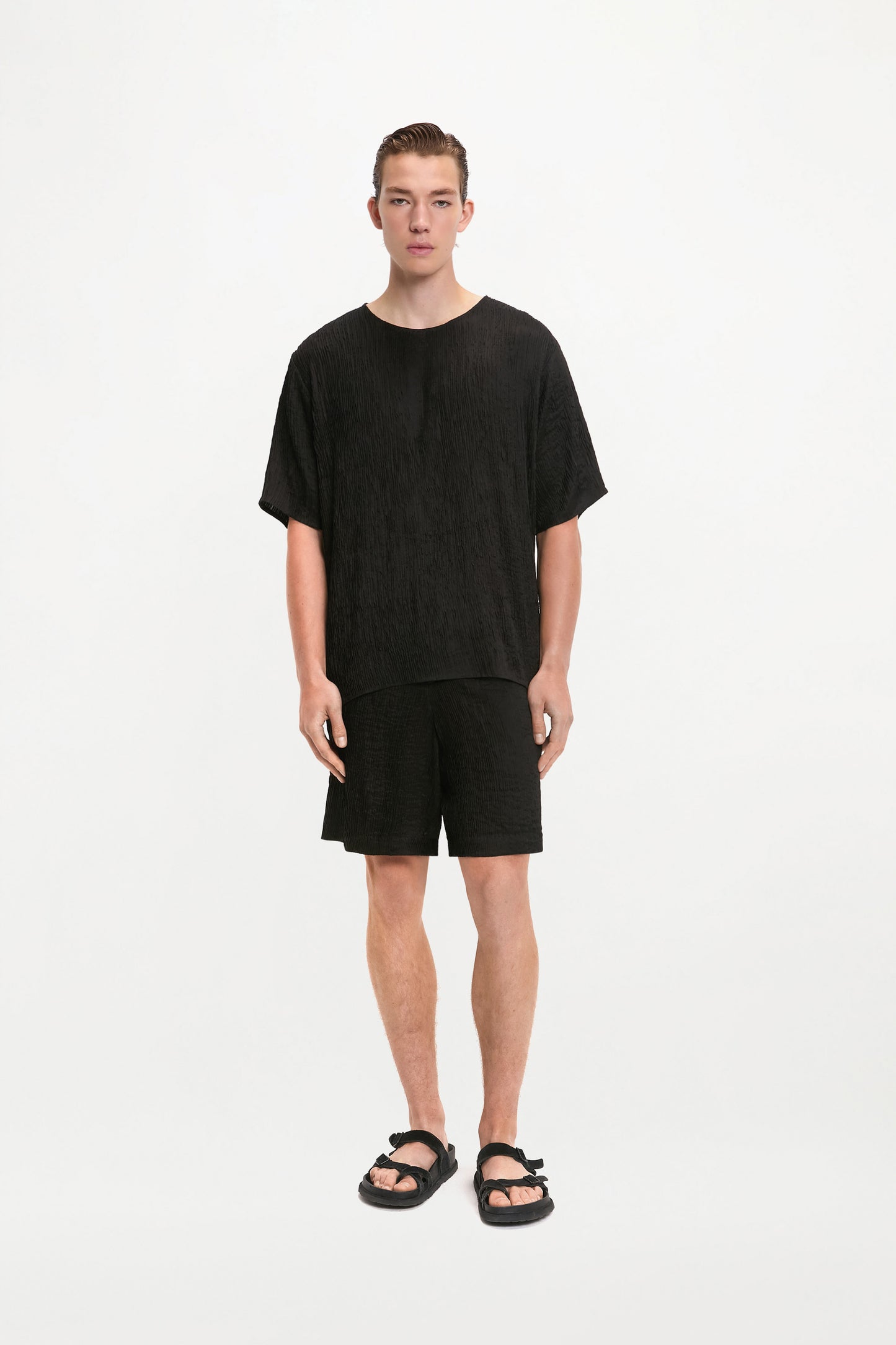 Aurelius Silk Tshirt ( Black )