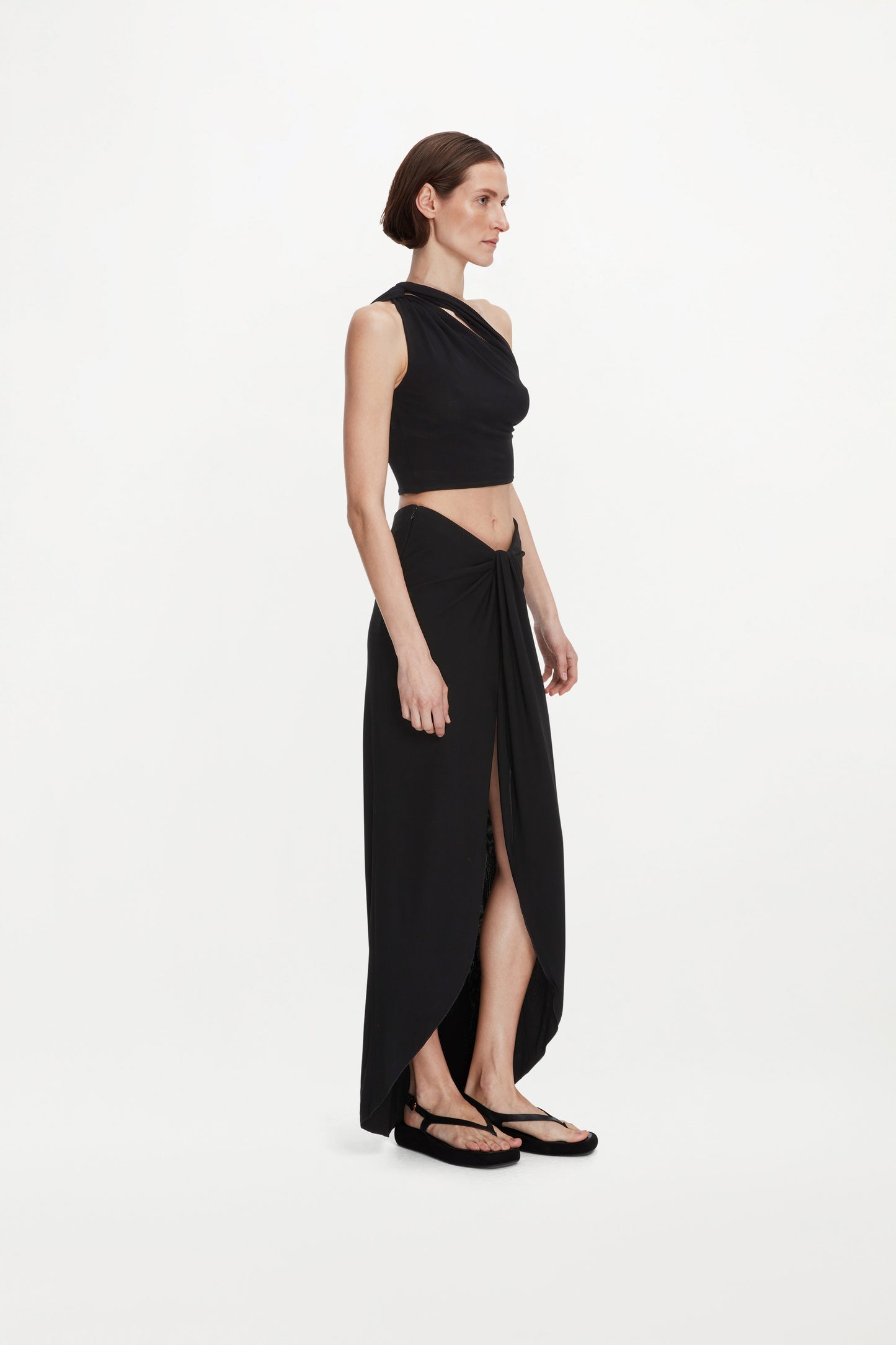 ISSA TOP ( BLACK )