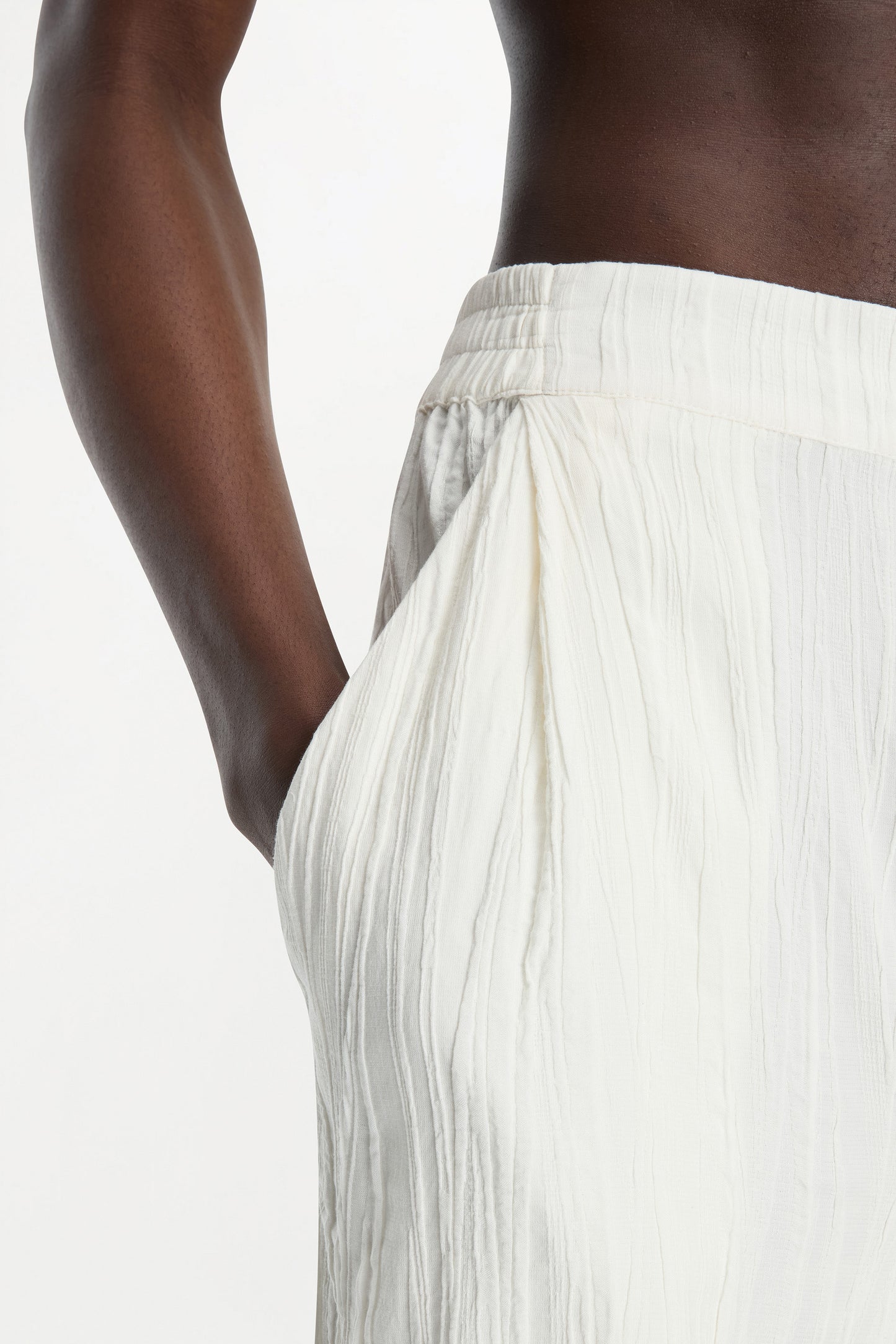 LAZARUS SHORTS ( WHITE CLAY )
