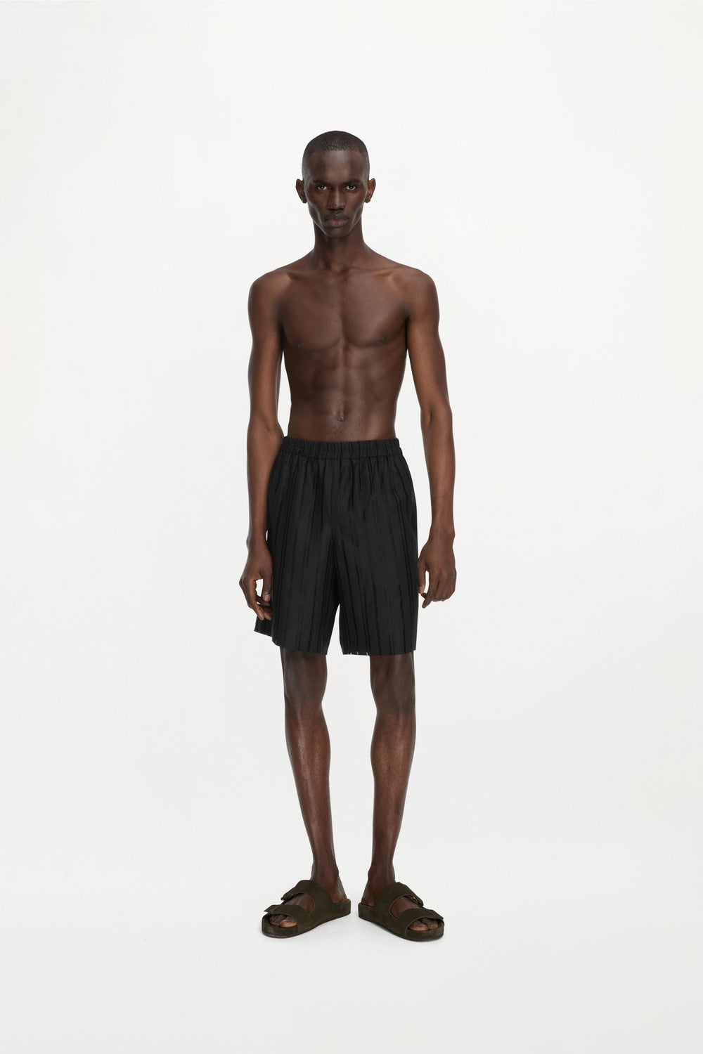 MARIUS SHORTS ( BLACK )