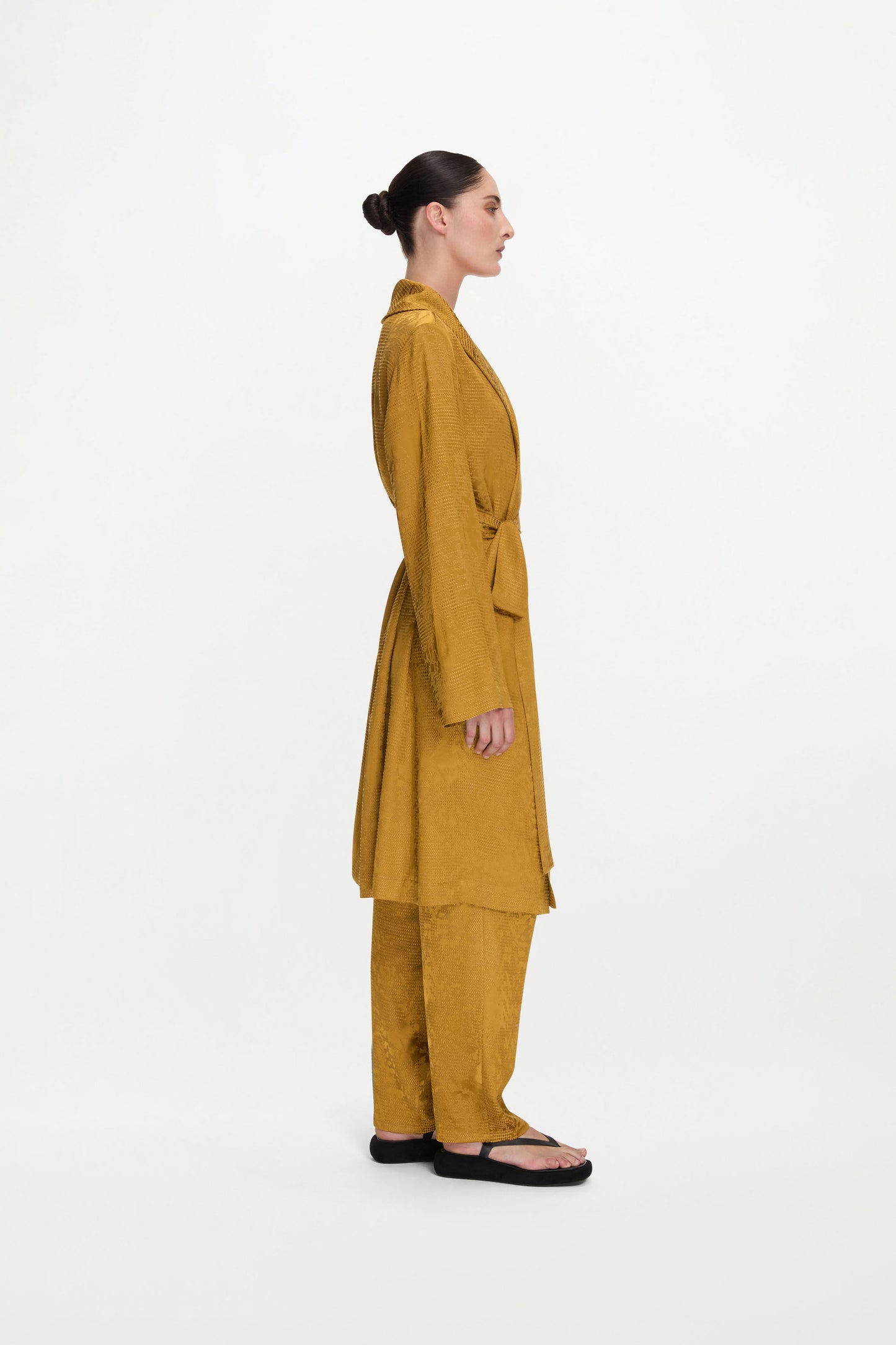 NOEMA ROBE ( MOON BRONZE )
