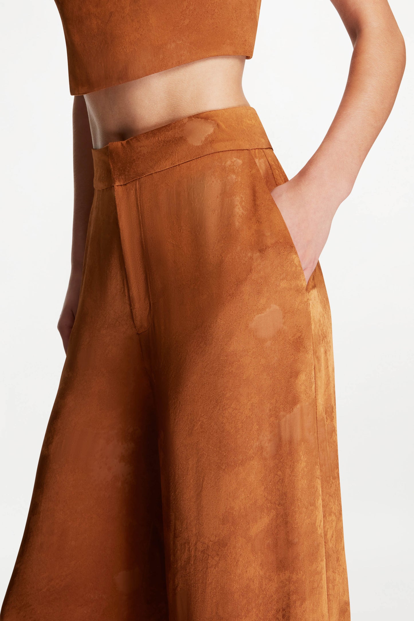 AVRA TROUSER ( TOBACCO DUNES )