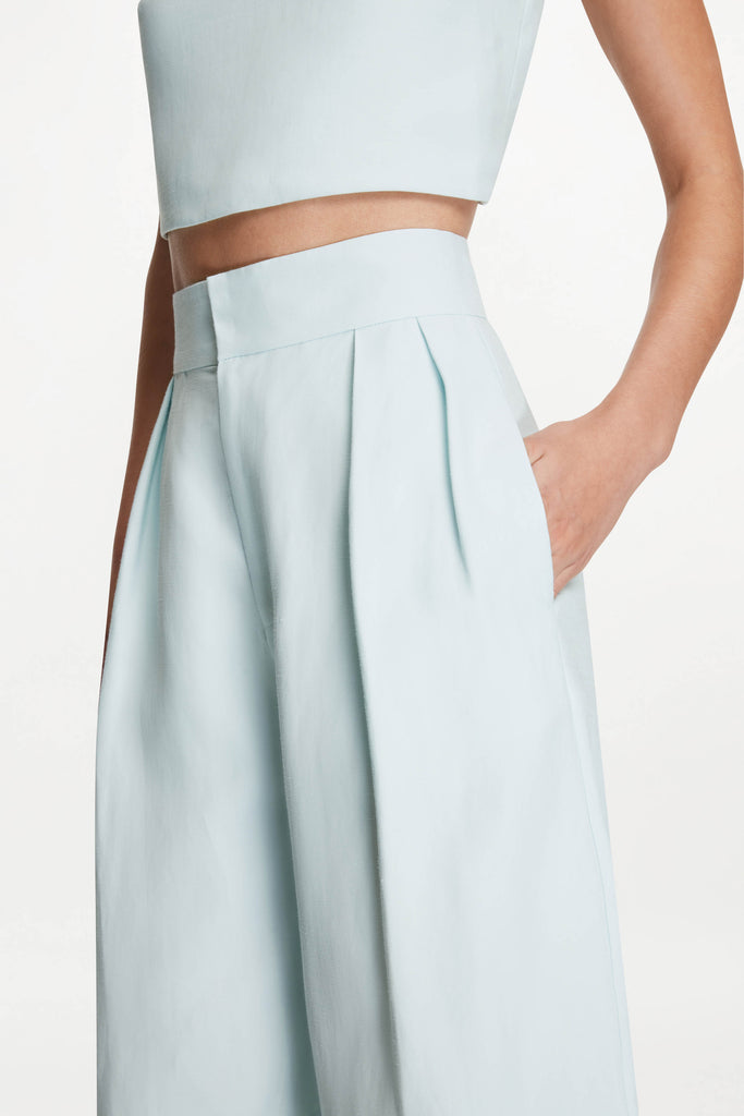 YUNA SHORT ( GLASS )