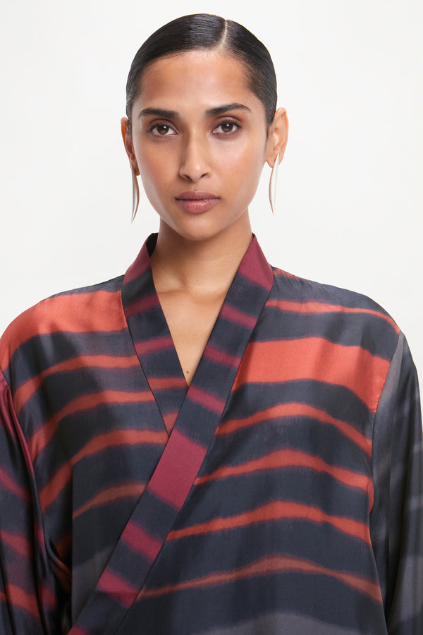 TAO JACKET ( RAINBOW CROC )